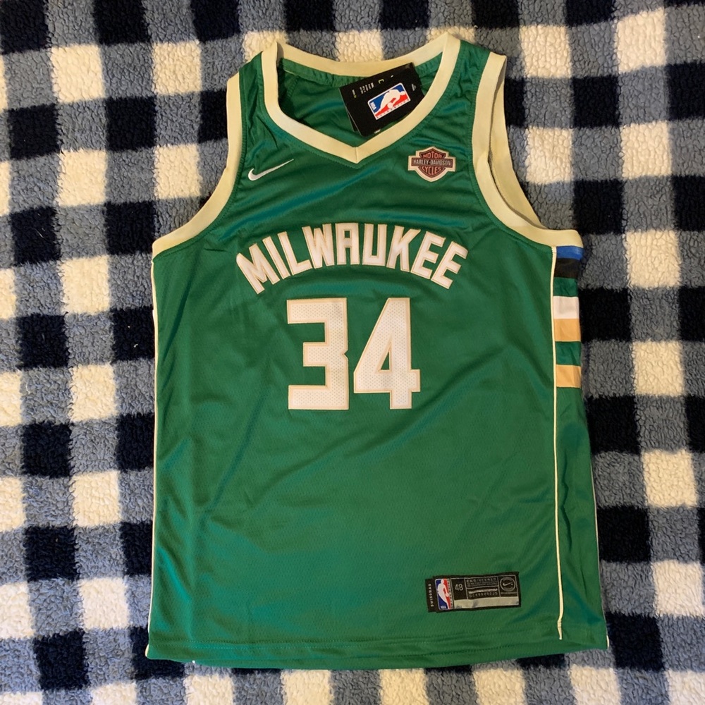 Giannis Antetokounmpo Milwaukee Bucks Jersey